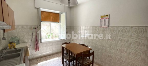 3 bedrooms Apartment in Messina, Italy No. 360974 7