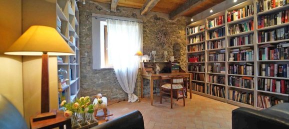 12 rooms Villa in Aulla, Italy No. 60287 14