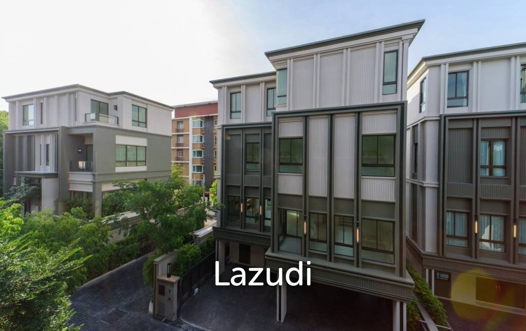 4 bedrooms Cafe / restaurant in Bangkok, Thailand No. 13282