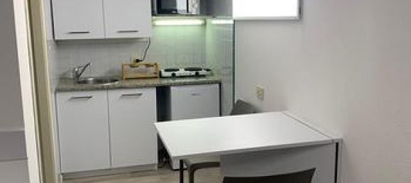 Imóvel comercial de 1 divisão em Cagliari, Italy N.º 281779 3