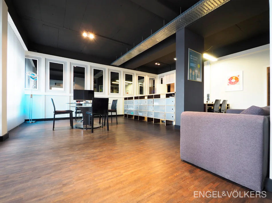 1-salle Bureau à Saarbrucken, Germany No. 269552