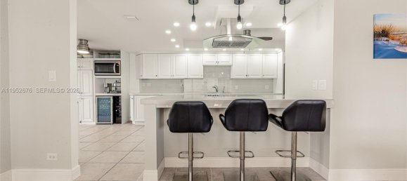 3 dormitorios propiedad comercial en venta en Miami, Miami-Dade, Florida, USA № 614510 3