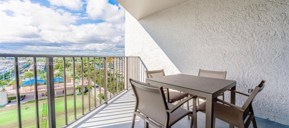3 dormitorios propiedad comercial en venta en Miami, Miami-Dade, Florida, USA № 614510 7