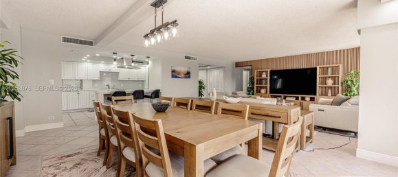 3 dormitorios propiedad comercial en venta en Miami, Miami-Dade, Florida, USA № 614510 20