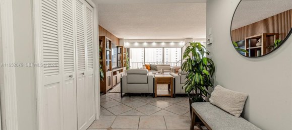 3 dormitorios propiedad comercial en venta en Miami, Miami-Dade, Florida, USA № 614510 4