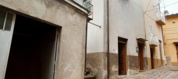 2 bedrooms Townhouse in Guilmi, Italy No. 172117 4