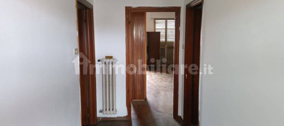 5 rooms Building in Massa Lombarda, Italy No. 14106 8