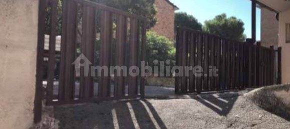 2غرفة مستودع في Terni, Italy رقم 353872 7