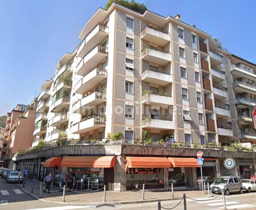 3غرفة عقار تجاري في Como, Italy رقم 392469