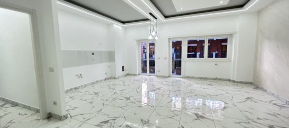 Apartamento de 4 habitaciónes en Rome, Italy No. 16855 9