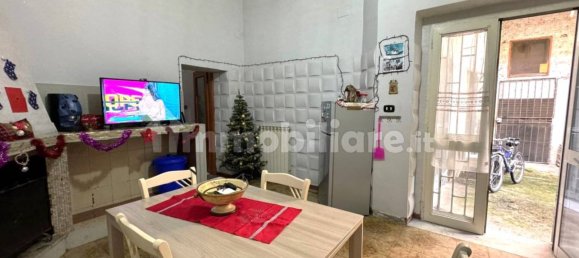 3 Schlafzimmer Haus in Pomigliano d'Arco, Italy, Nr. 18275 7