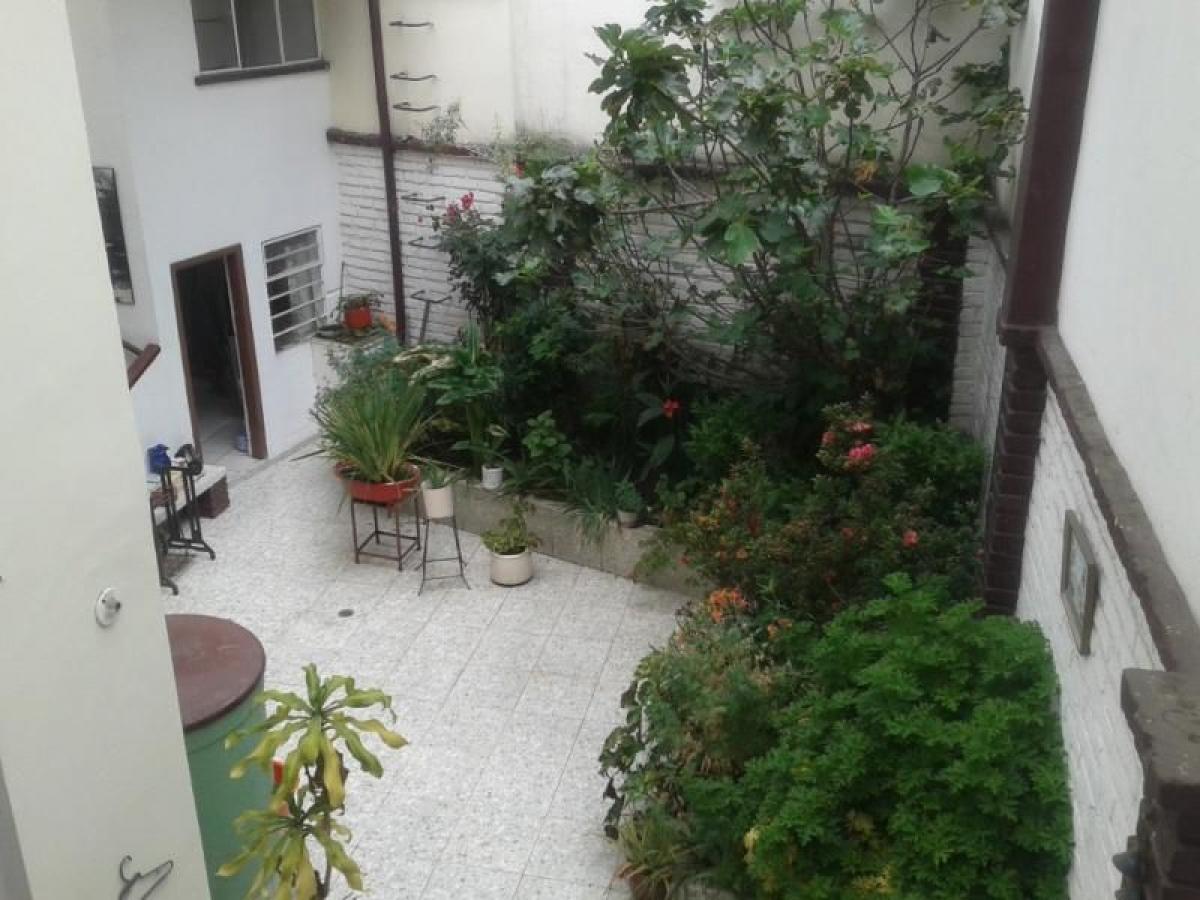 Casa de 3 dormitorios en Bogotá, Colombia No. 14430