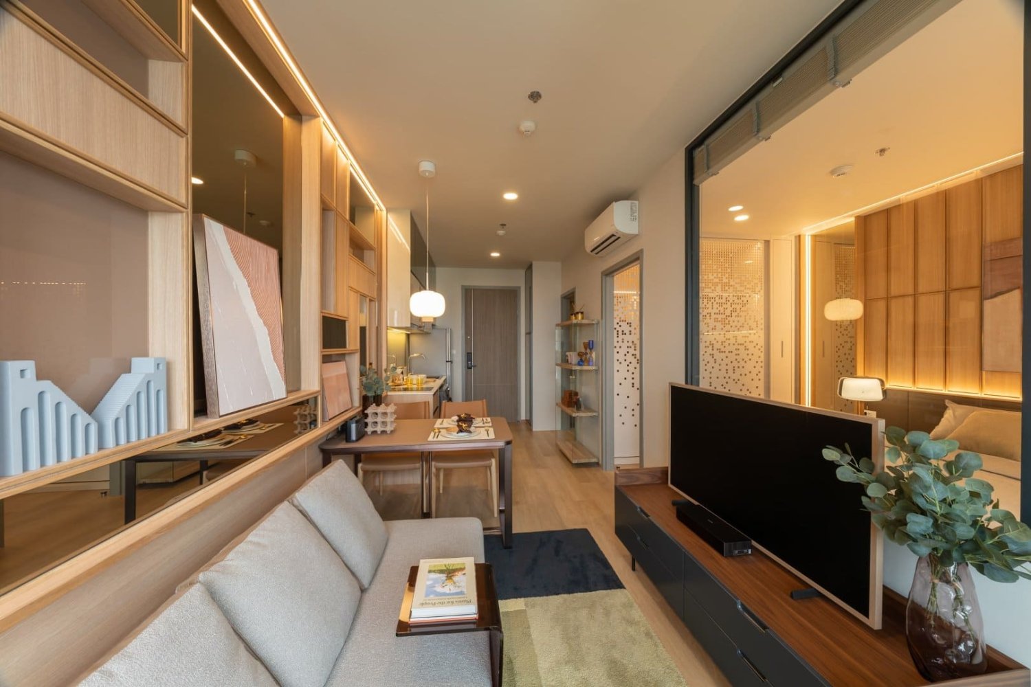 Apartamento T2 em The Issara Sathorn, Railay Beach, Thailand N.º 76961