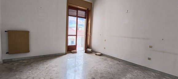 4 bedrooms Apartment in Giffoni Valle Piana, Italy No. 332930 12