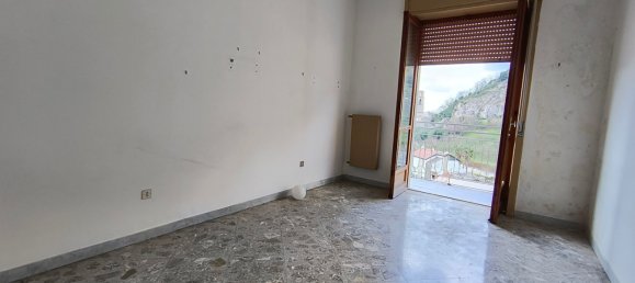 4 bedrooms Apartment in Giffoni Valle Piana, Italy No. 332930 9