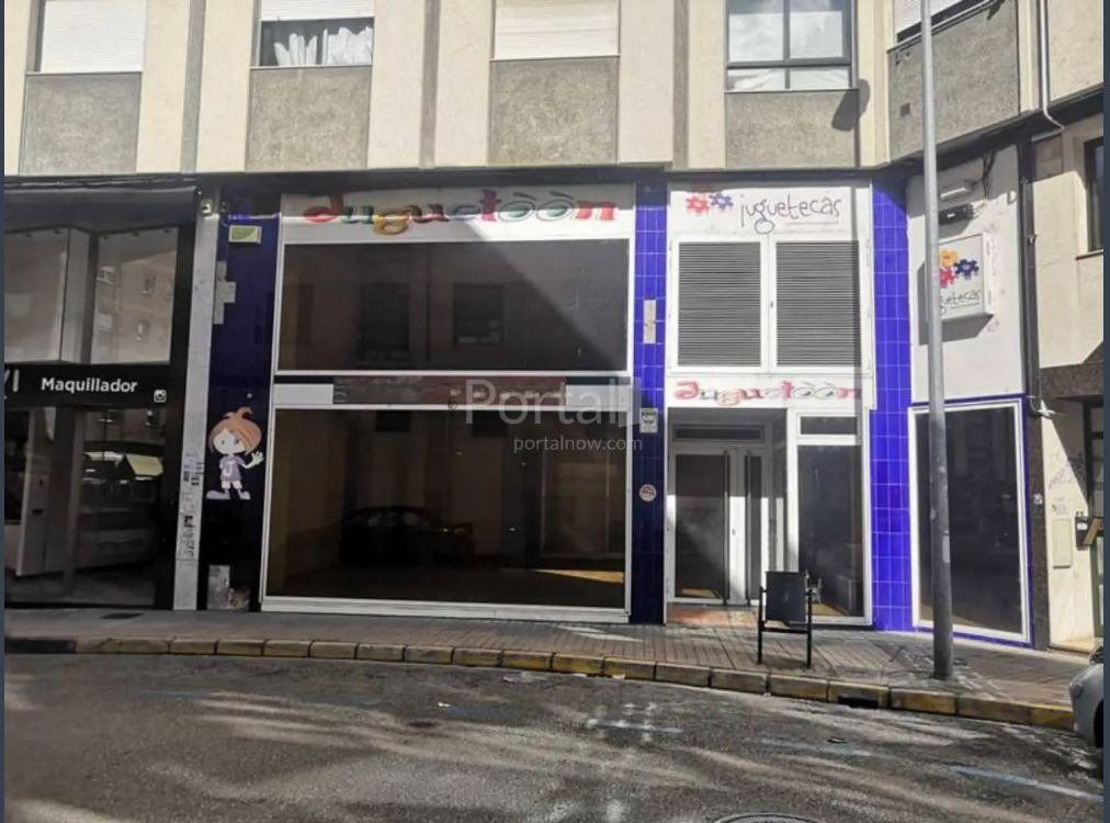 Imóvel comercial em Leon, Spain 292 m² N.º 66435