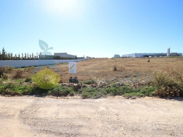  Land in Silves, Portugal No. 253497
