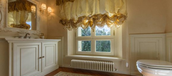 4 bedrooms Villa in Montespertoli, Italy No. 189722 11