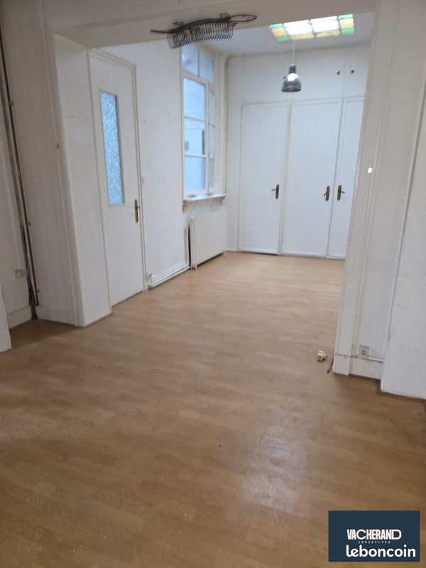 3 bedrooms House in Lille, France No. 363577