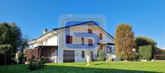 Villa de 6 dormitorios en Legnaro, Italy No. 186274 2