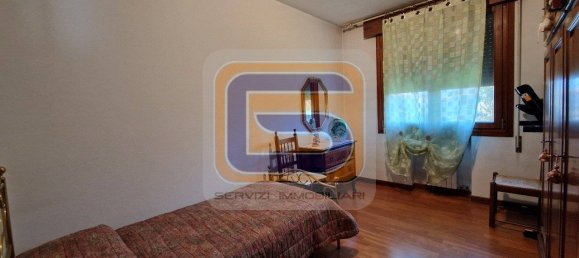 Villa de 6 dormitorios en Legnaro, Italy No. 186274 8