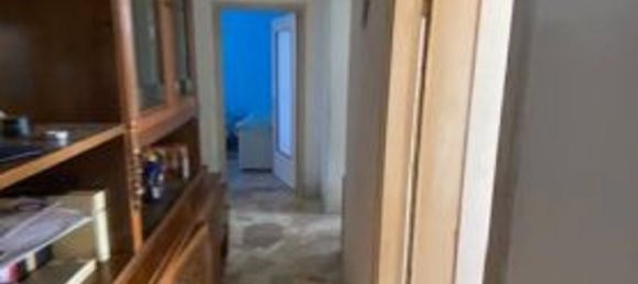 Apartamento de 3 divisões em Arese, Italy N.º 6866 11