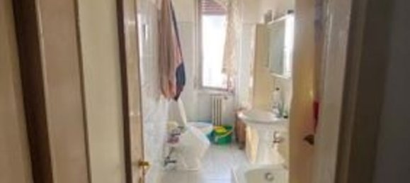 Apartamento de 3 divisões em Arese, Italy N.º 6866 20