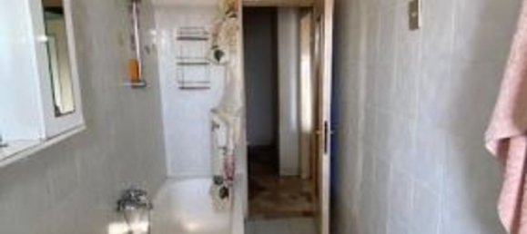 Apartamento de 3 divisões em Arese, Italy N.º 6866 19