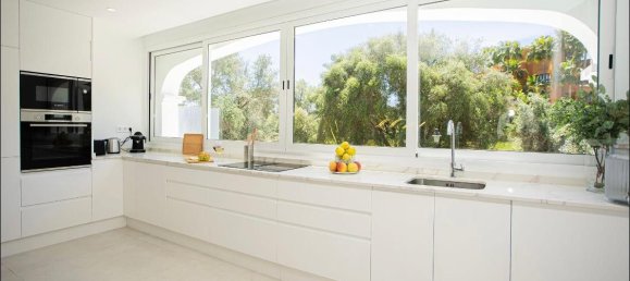 4 bedrooms Townhouse in Marbella, Spain No. 142358 12