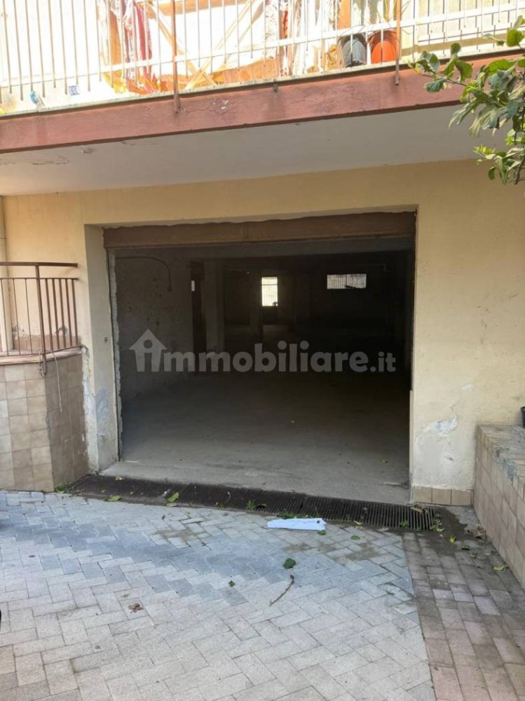 19m² Parking in Casavatore, Italy No. 119967