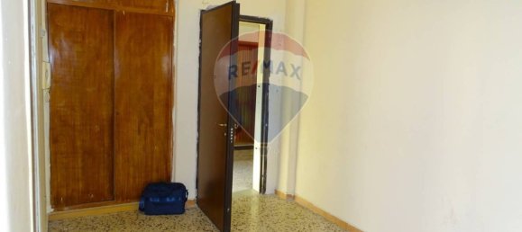 2 bedrooms Apartment in Catania, Italy No. 297674 6