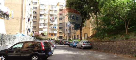 2 bedrooms Apartment in Catania, Italy No. 297674 4