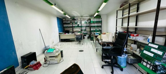 36m² Commercial property in Elvas, Portugal No. 87610 30