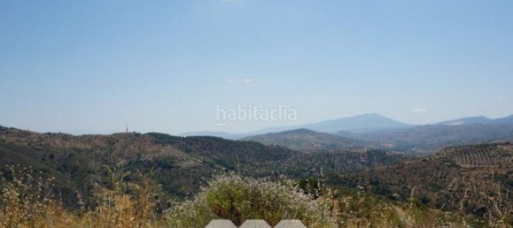 3 bedrooms House in Yunquera, Spain No. 53254 54