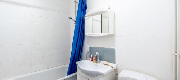 1 chambre Bâtiment à Orléans, France No. 73028 6