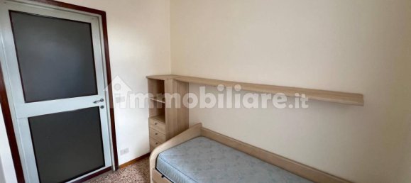 2 Schlafzimmer Wohnung in Parma, Italy, Nr. 226687 10