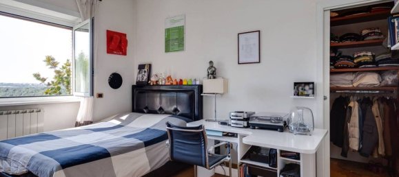 4 bedrooms Apartment in Rome, Italy No. 334943 16