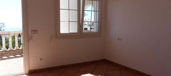 3 bedrooms Penthouse in Mijas, Spain No. 181079 5