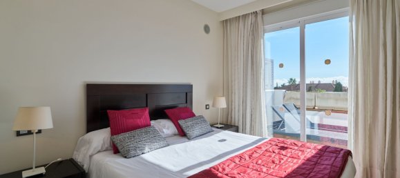 2 Schlafzimmer Penthouse in Estepona, Spain, Nr. 110114 6