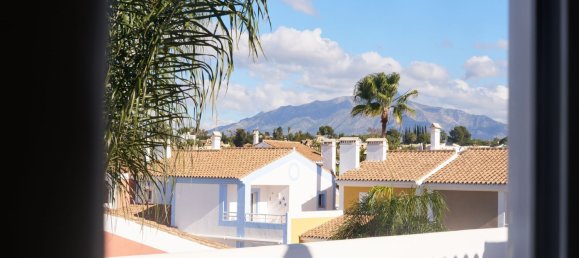 2 Schlafzimmer Penthouse in Estepona, Spain, Nr. 110114 10