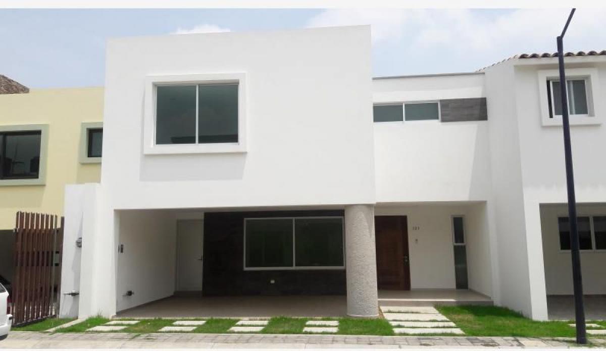 3 bedrooms House in Puebla, Mexico No. 154926