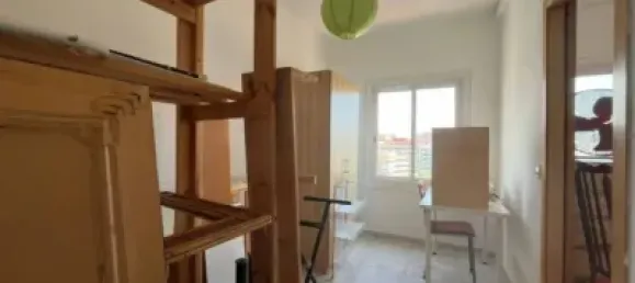 1 Schlafzimmer Penthouse in Sant Marti, Spain, Nr. 142247 2