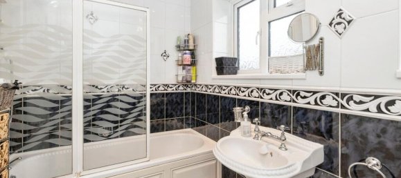 2 bedrooms Commercial property in Watford, United Kingdom No. 6051 8