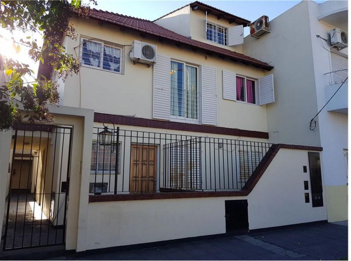 Studio in Bermudez, Argentina No. 12994