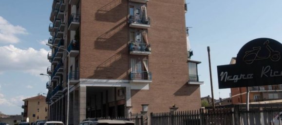 3 chambres Appartement à Carmagnola, Italy No. 316703 2