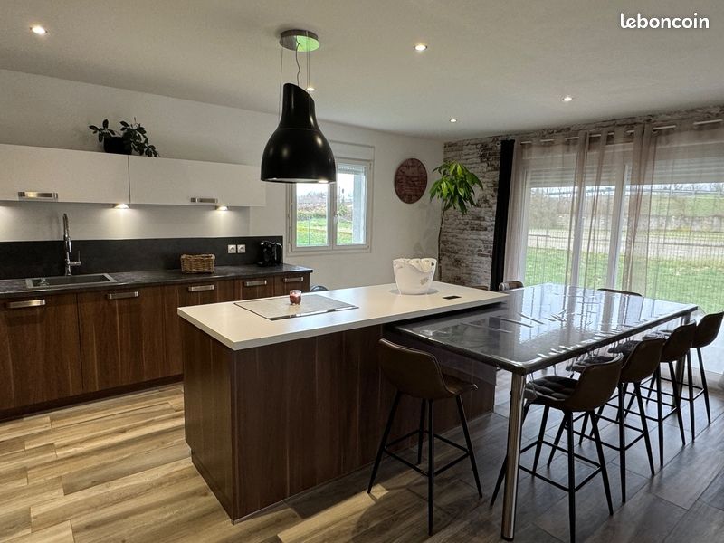 3 bedrooms House in Vitry-le-Francois, France No. 77003