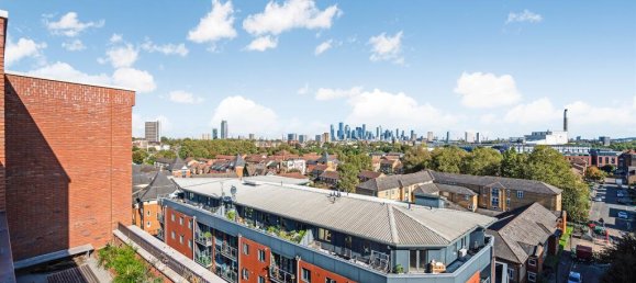 1 bedroom Apartment in London, United Kingdom No. 9904 12