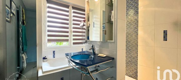 4 Schlafzimmer Haus in Strazeele, France, Nr. 65505 11