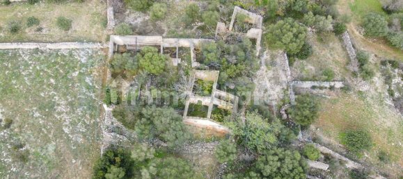 6 bedrooms House in Avola, Italy No. 72764 5