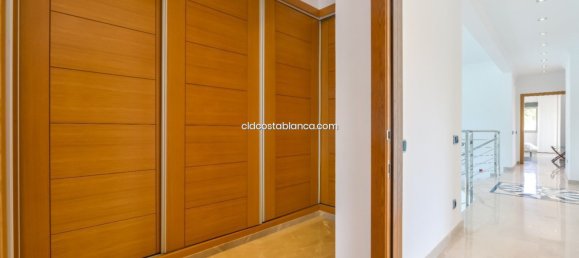 6 bedrooms House in Moraira, Spain No. 83555 91